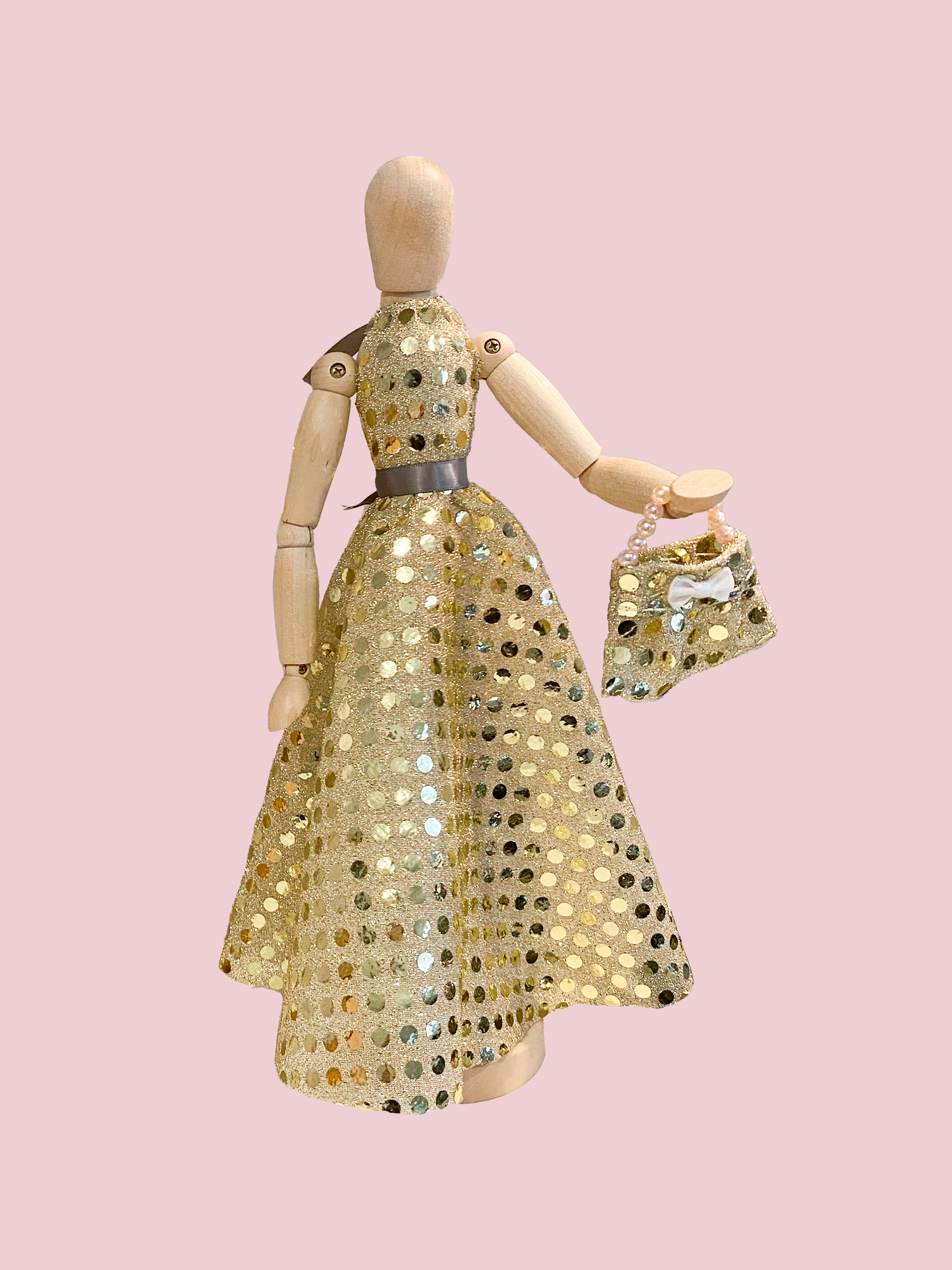 Finished project made with the MINIANI Glamour kit